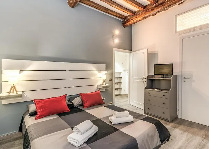 Apartamento Monti Forum *